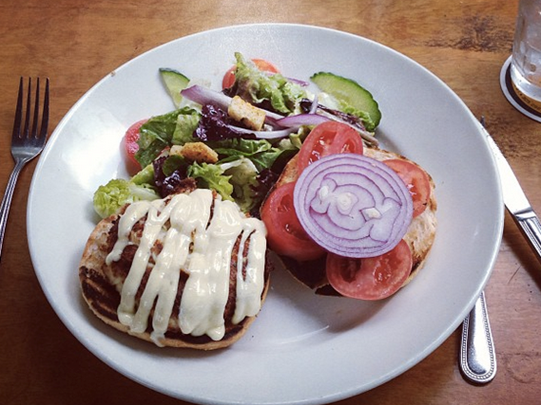 burger at the Grand Cafe
